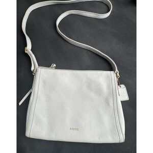 Fossil White Pebbled Leather Crossbody Bag Medium Minimalist Messenger Purse